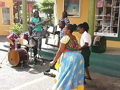 Aprovecha la oportunidad de conocer a un viejo amigo en la videos porno xxx gratis cama