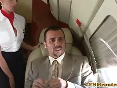 Las chicas ver porno decidieron unirse a sus amigos