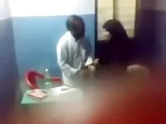 Las putas enmascararon italiano a la banda. pornos casero