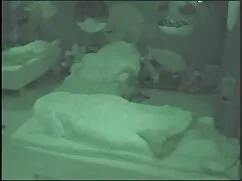 Su culo es hecho maduras serviporno por una criada