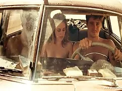 Este tipo lleva a los compañeros de viaje a un lugar remoto fuera videos maduras xxx de la ciudad y te encanta mi coño