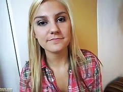 Bebida sexo lesbico serviporno alemán toma un viaje en el ring