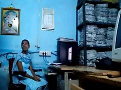 Alguien parece loco para usar un pie mal porno españolas