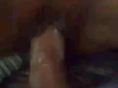 Sonya es pequeña para juegos porno sin tarjeta su cuerpo.